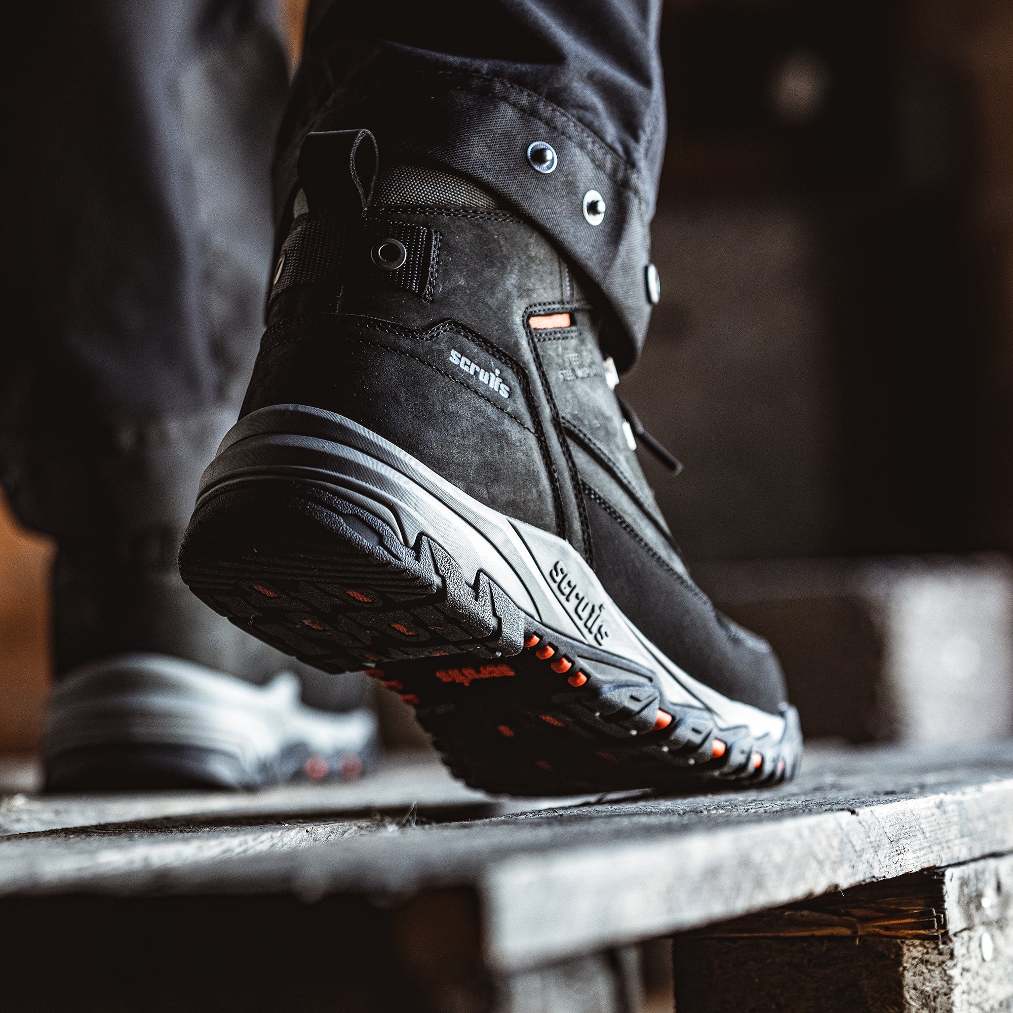 Scarfell Safety Boots - Image 9